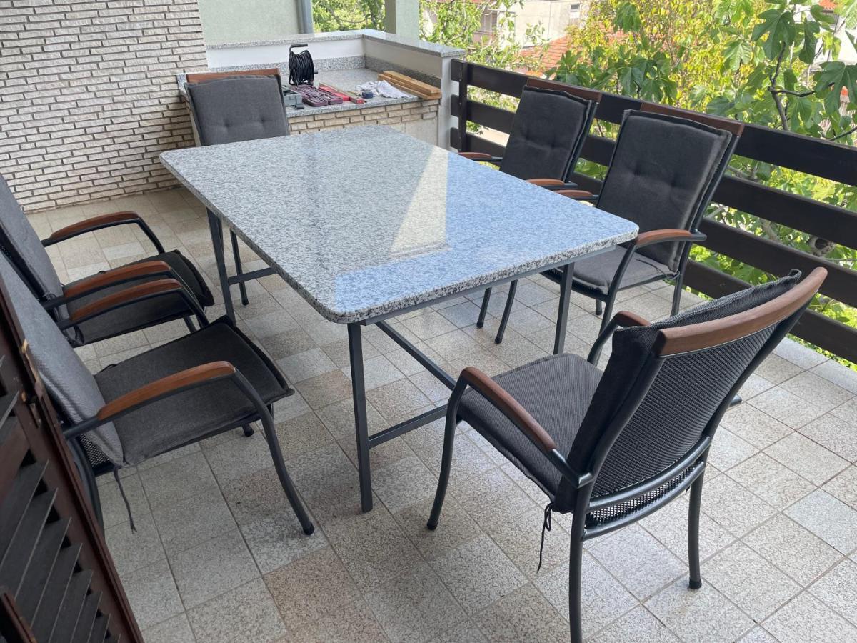 Apartments Prahović Zdrelac Bagian luar foto