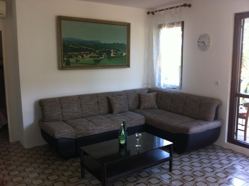 Apartments Prahović Zdrelac Bagian luar foto