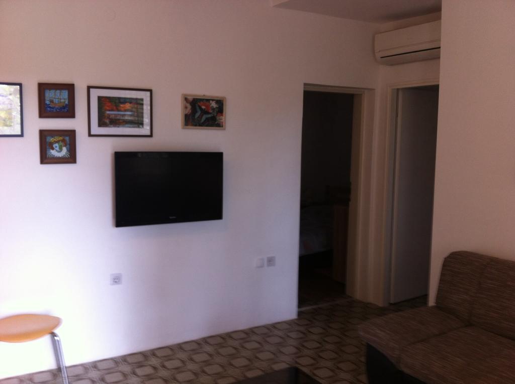 Apartments Prahović Zdrelac Bagian luar foto