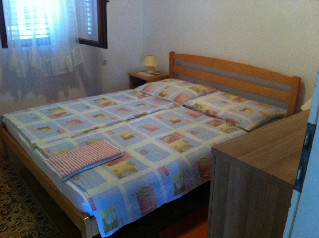 Apartments Prahović Zdrelac Bagian luar foto
