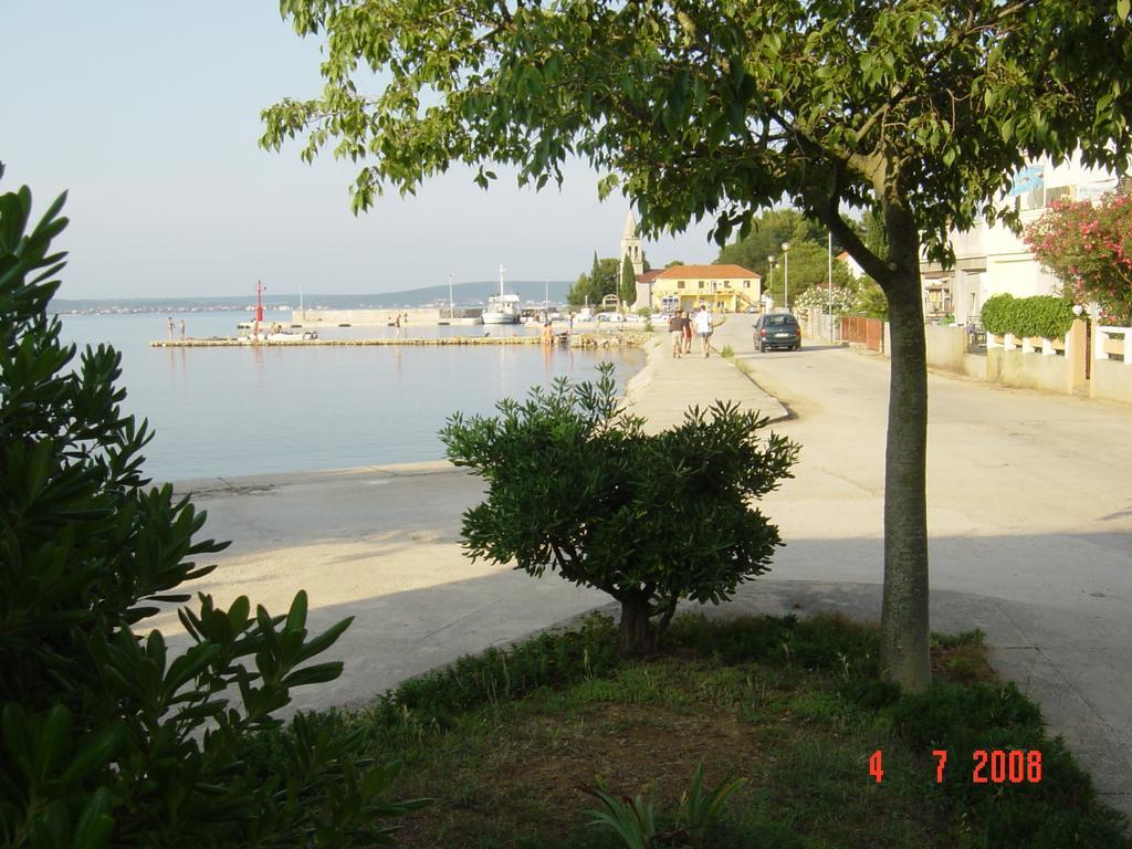 Apartments Prahović Zdrelac Bagian luar foto